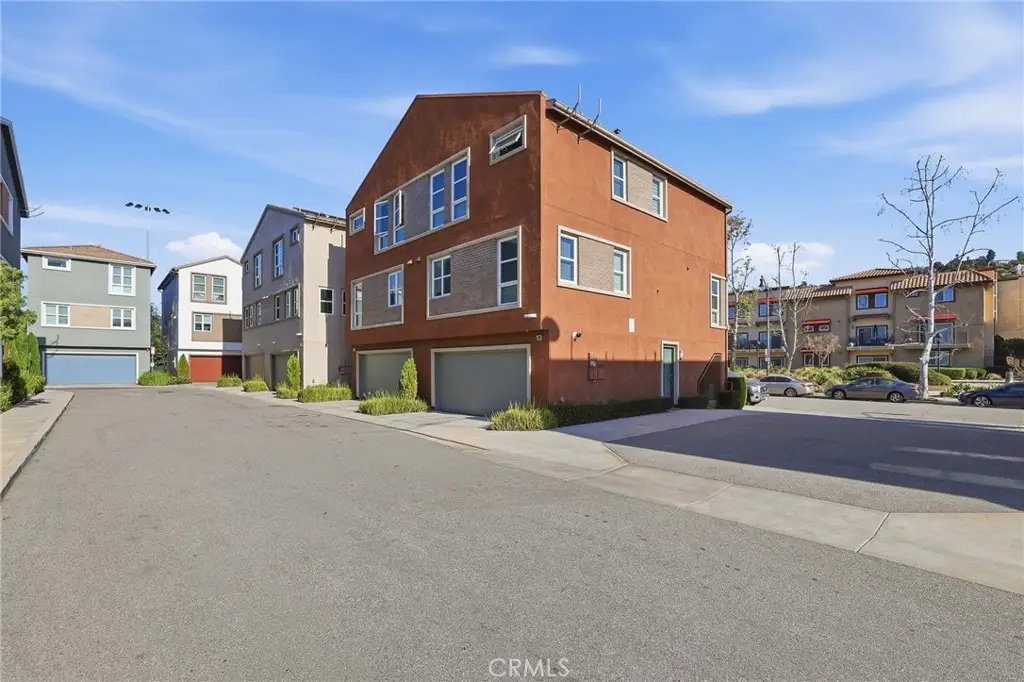 2700 E Chaucer #13, Los Angeles, CA 90065 - #1