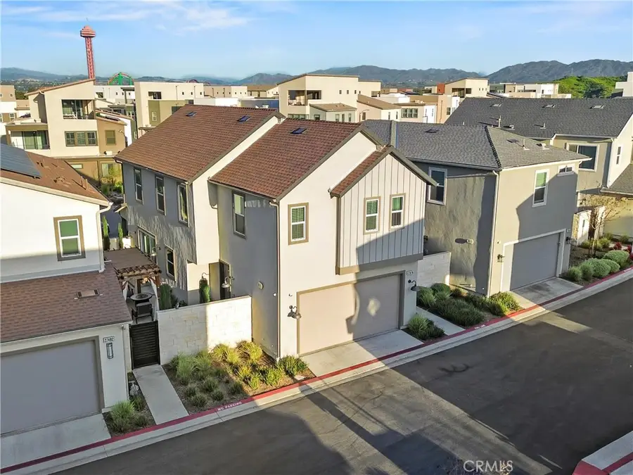 27478 Boulderview, Valencia, CA 91381 - #2