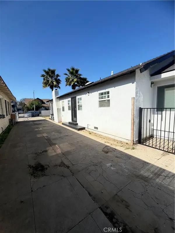 6616 Denver, Los Angeles, CA 90044