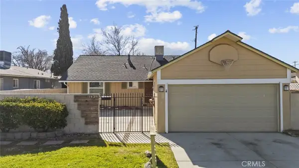 1438 W Jackman Street, Lancaster, CA 93534