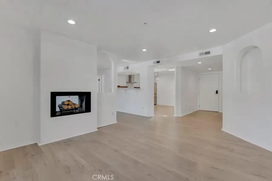 17735 Kinzie Street #304, Northridge, CA 91325 - #3