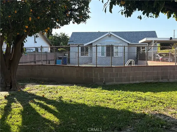 6909 Peach Avenue, Van Nuys, CA 91406