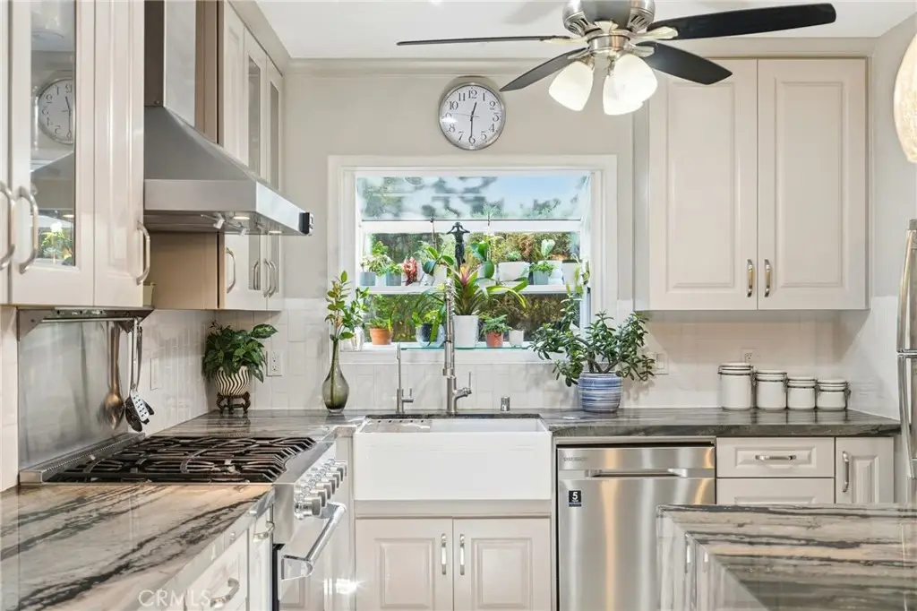 4963 Haskell, Encino, CA 91436 - #1