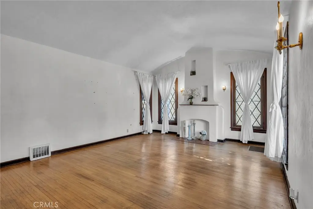 79 N Berkeley, Pasadena, CA 91107 - #1