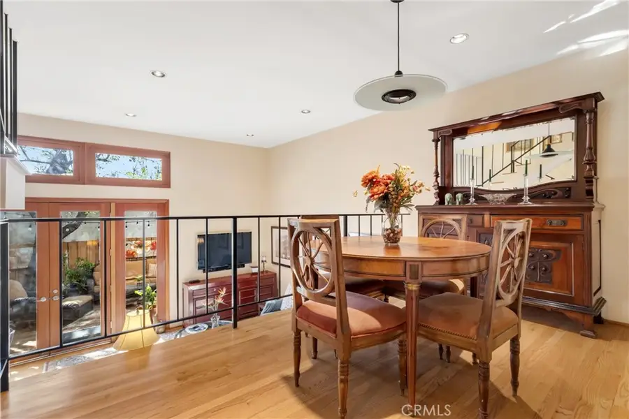 12380 Chandler #D, Valley Village, CA 91607 - #3