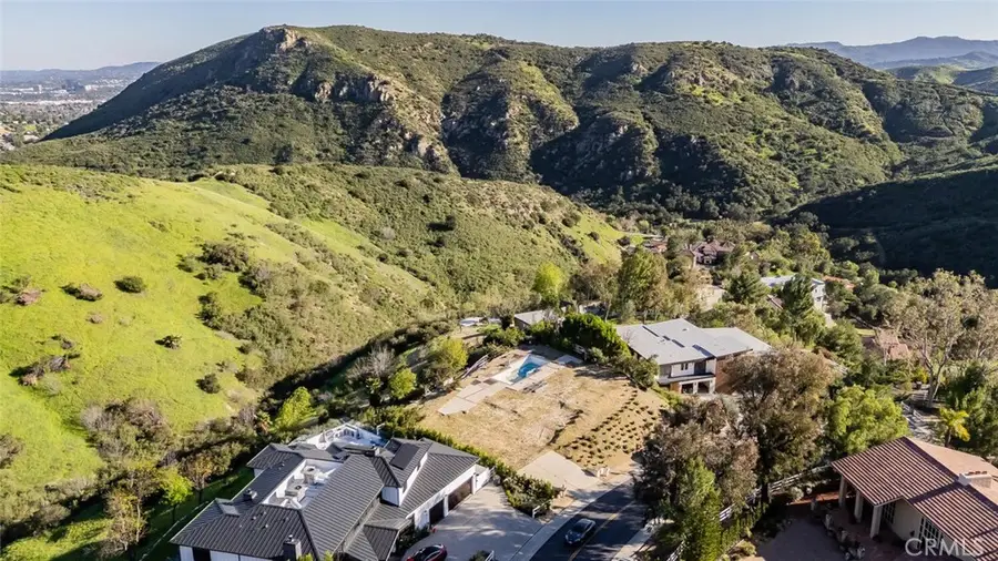 42 Dapplegray, Bell Canyon, CA 91307 - #2