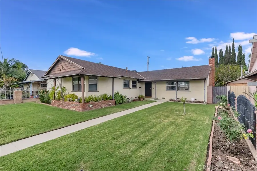 15235 Lassen Street, San Fernando, CA 91345 - #3