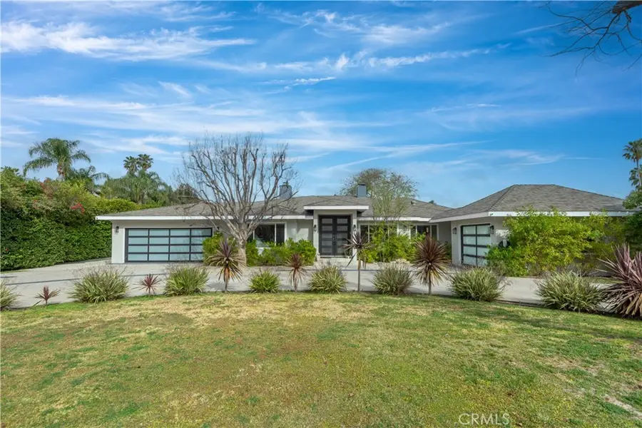 22637 Erwin Street, Woodland Hills, CA 91367 - #2