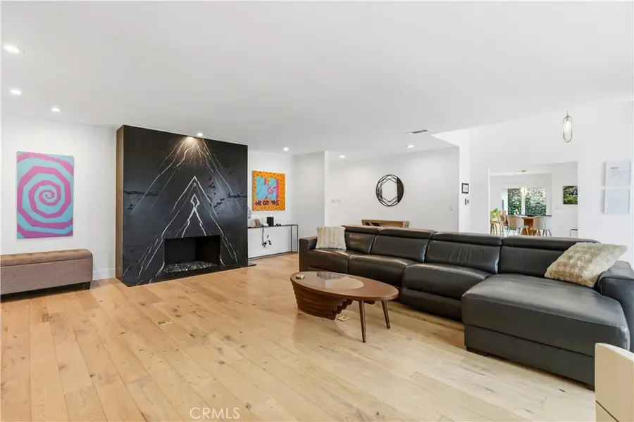 22637 Erwin Street, Woodland Hills, CA 91367 - #3