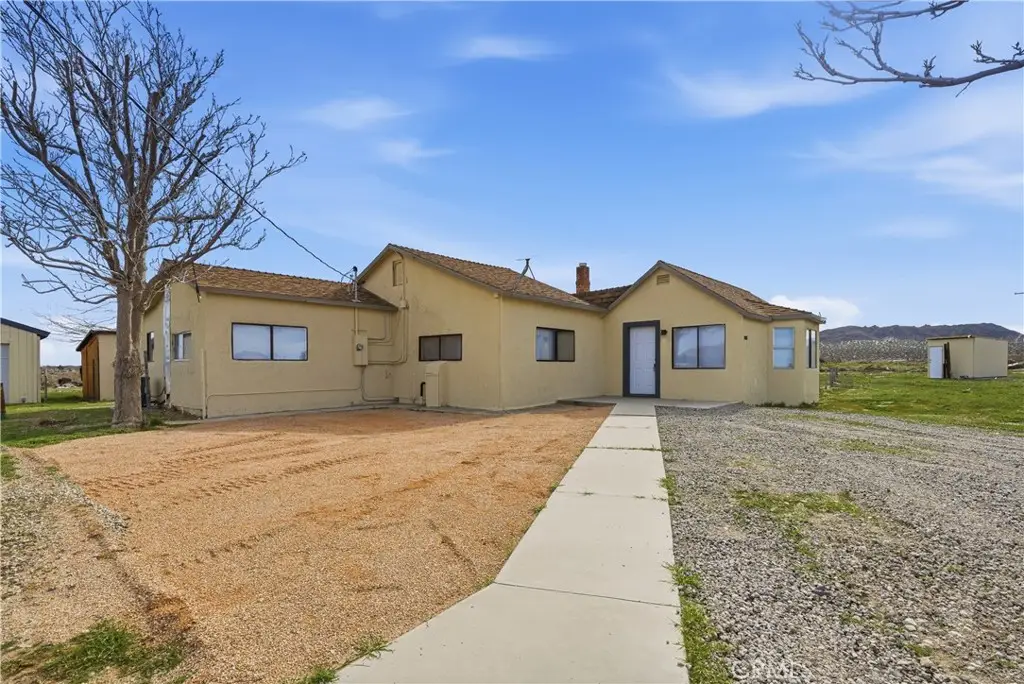 41016 150th E, Lake Los Angeles, CA 93535 - #1