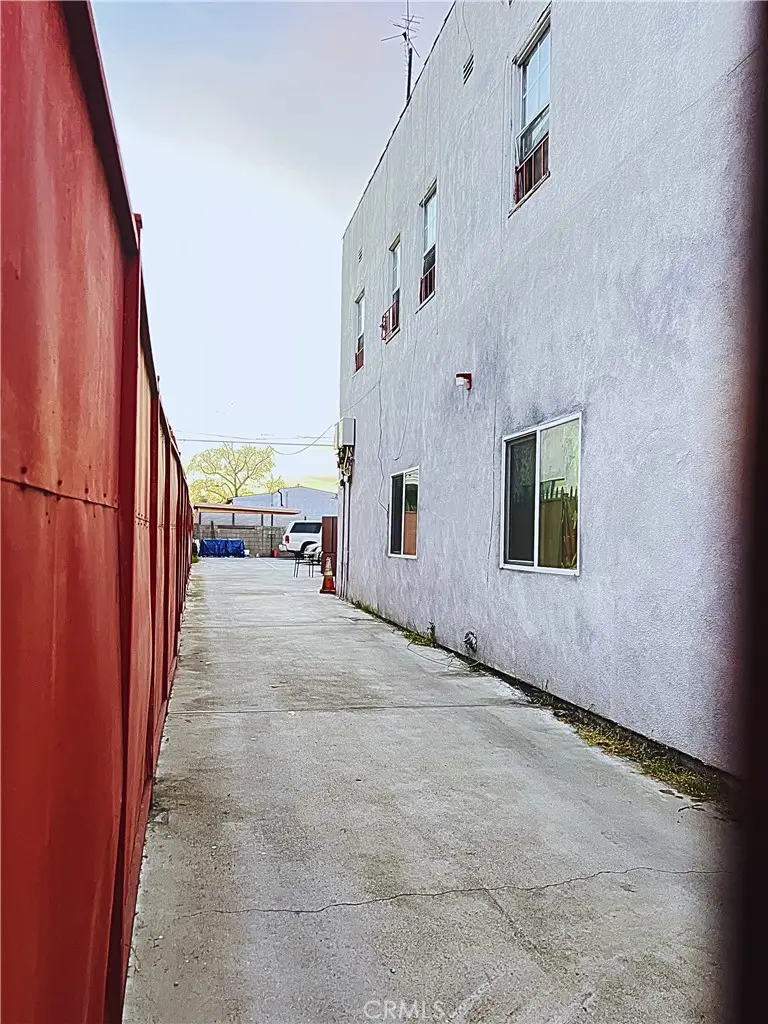 7319 S Normandie, Los Angeles, CA 90044 - #2