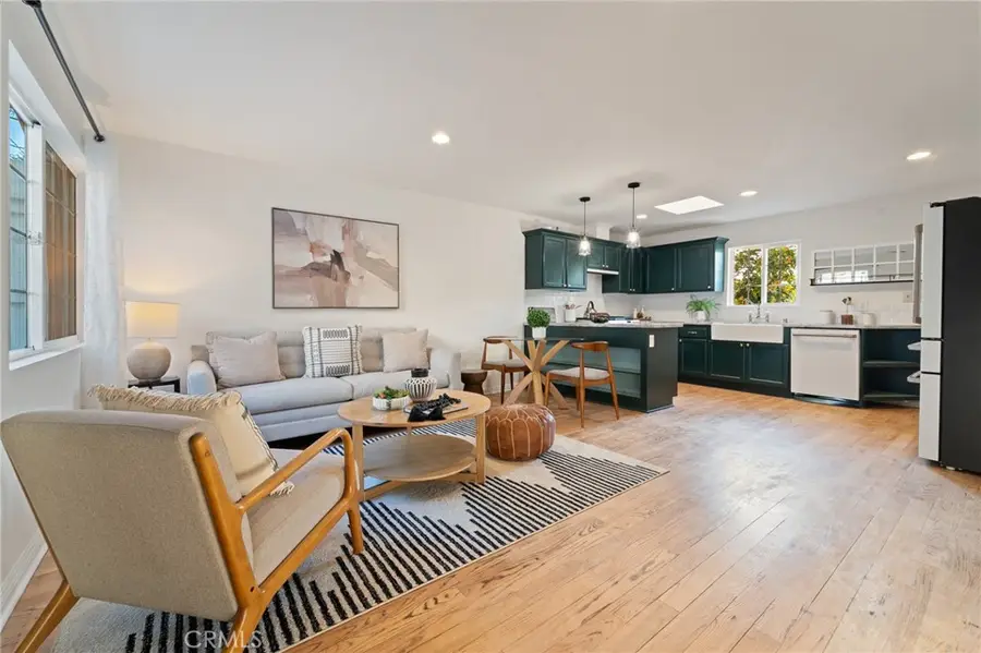 1637 N Alvarado Street, Los Angeles, CA 90026 - #3