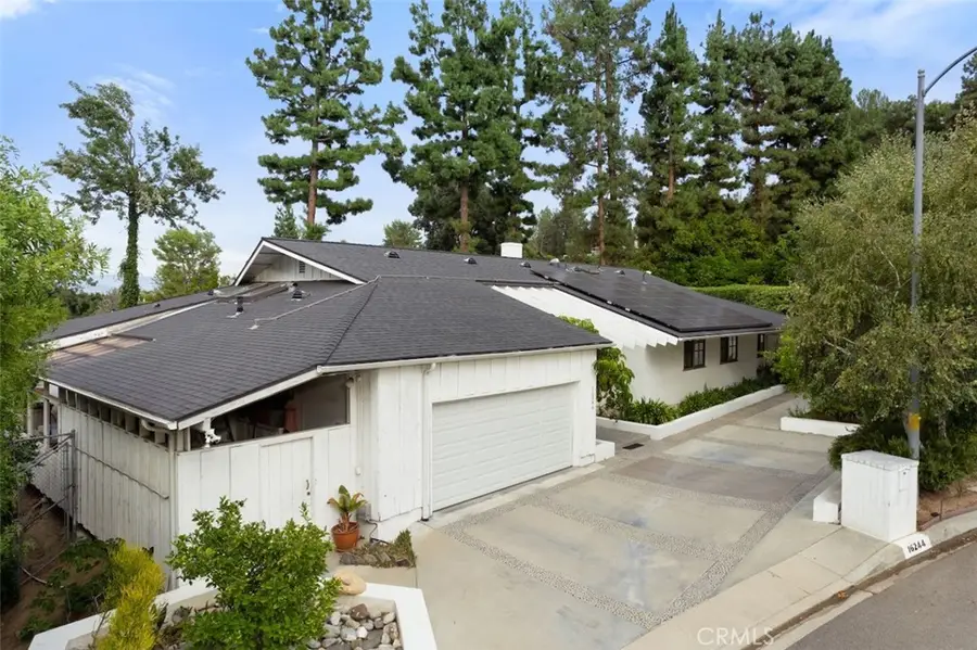 16244 Dorilee Lane, Encino, CA 91436 - #2