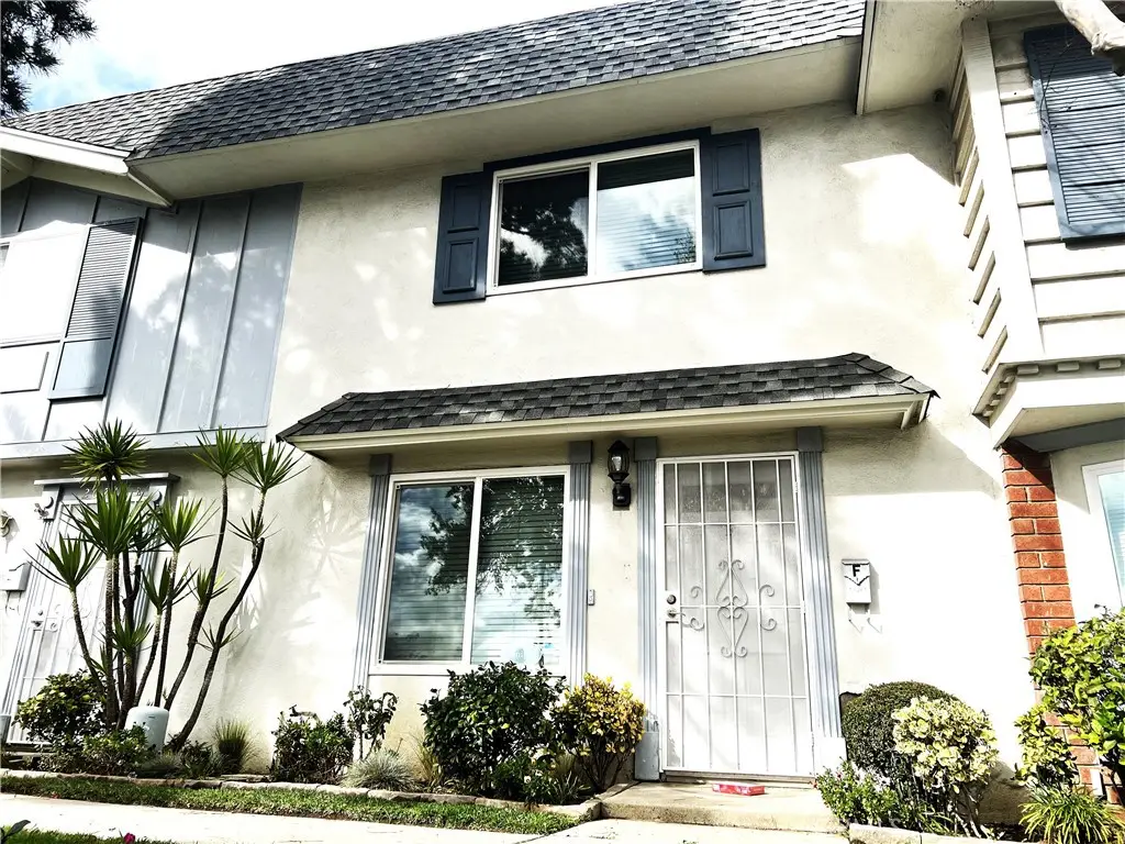 20711 Lemarsh #F, Chatsworth, CA 91311 - #1