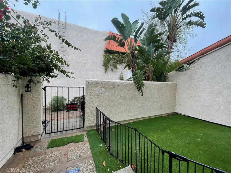 6223 Nita, Woodland Hills, CA 91367 - #3