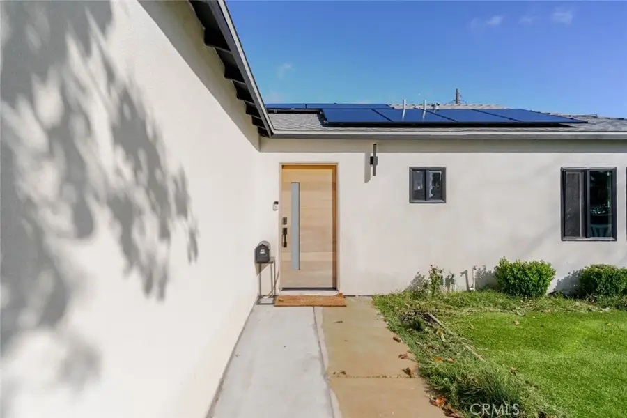6838 Belmar Avenue, Reseda, CA 91335 - #3