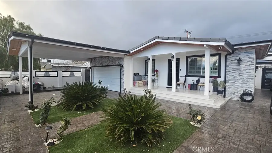 1821 E Avenue Q12, Palmdale, CA 93550 - #3