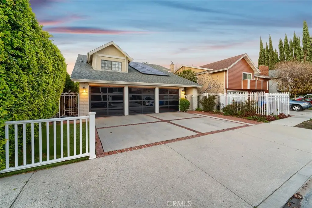 20421 Hemmingway, Winnetka, CA 91306 - #1