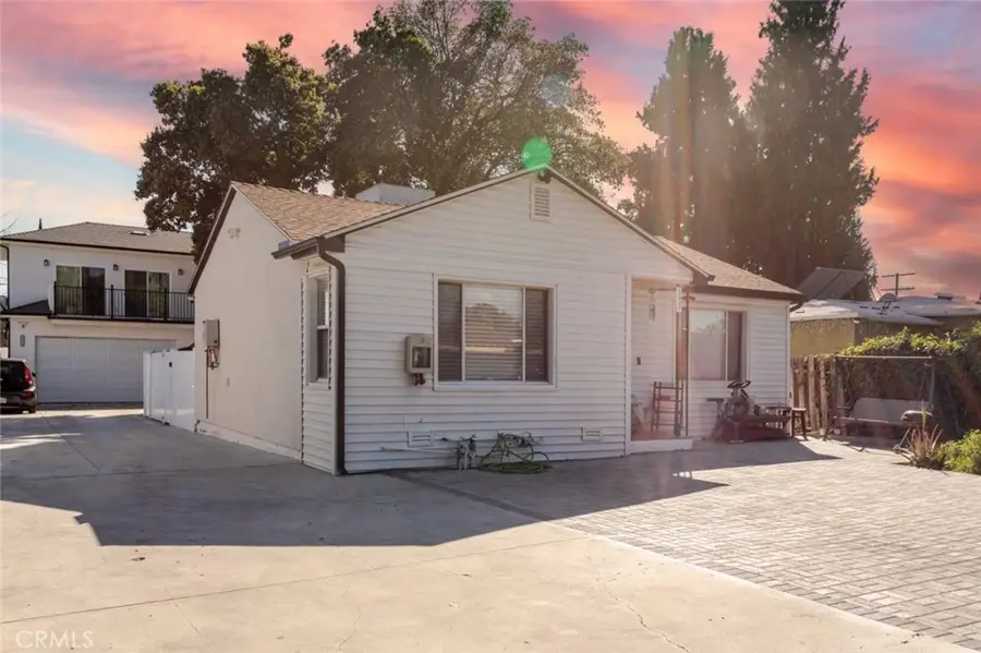 15944 Valerio Street, Van Nuys, CA 91406 - #2