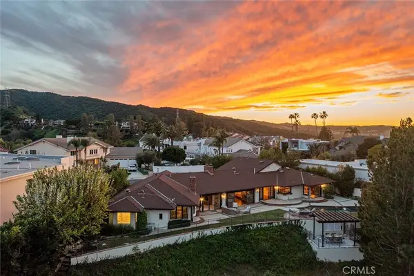 3906 Lake Vista Court, Encino, CA 91316