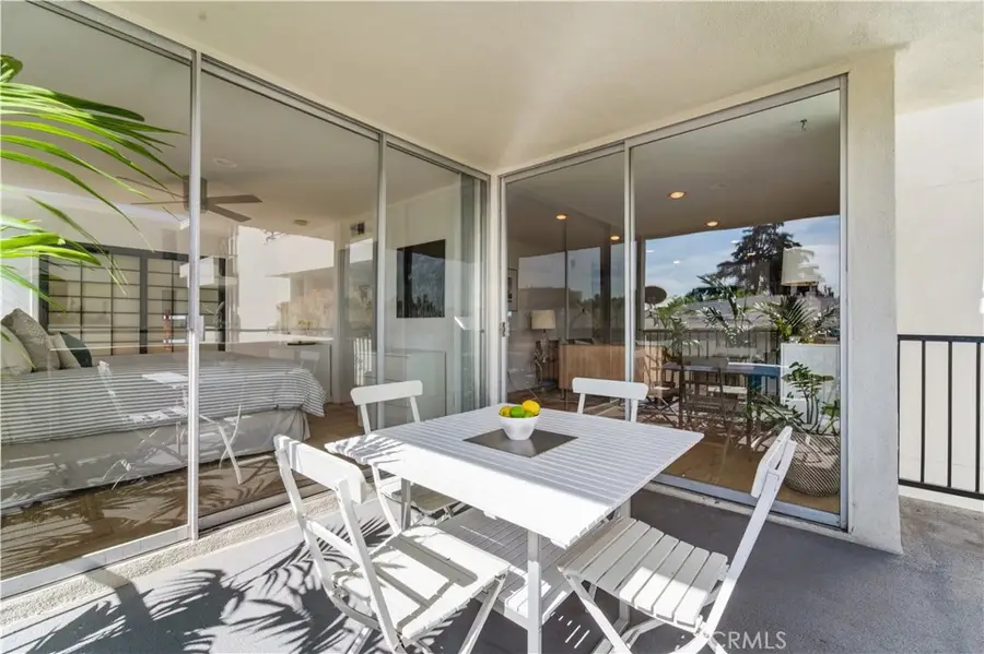 1550 N Laurel Avenue #201, Los Angeles, CA 90046 - #3