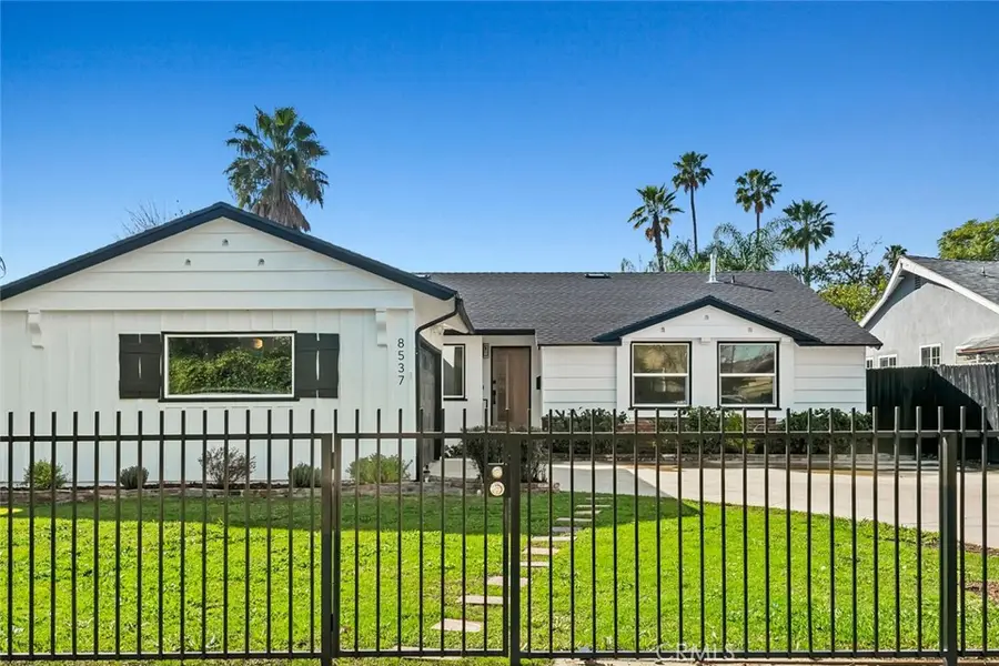 8537 Langdon, North Hills, CA 91343 - #2