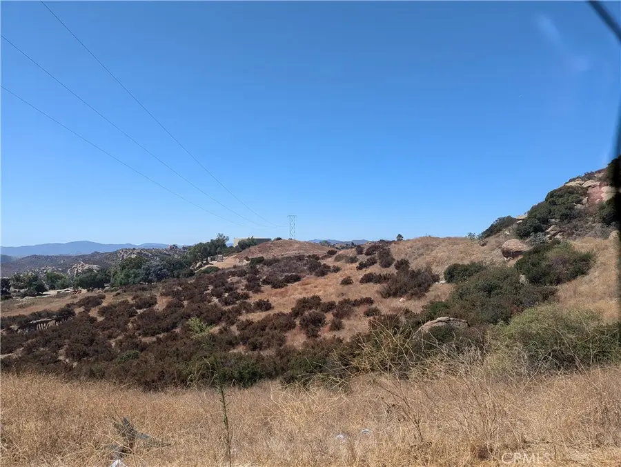 40 North American Cut Off Road, West Hills, CA 91304 - #2