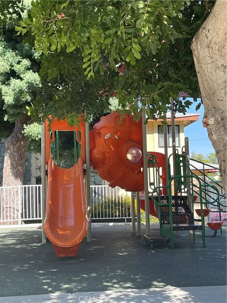 8105 Canby #4, Reseda, CA 91335 - #2