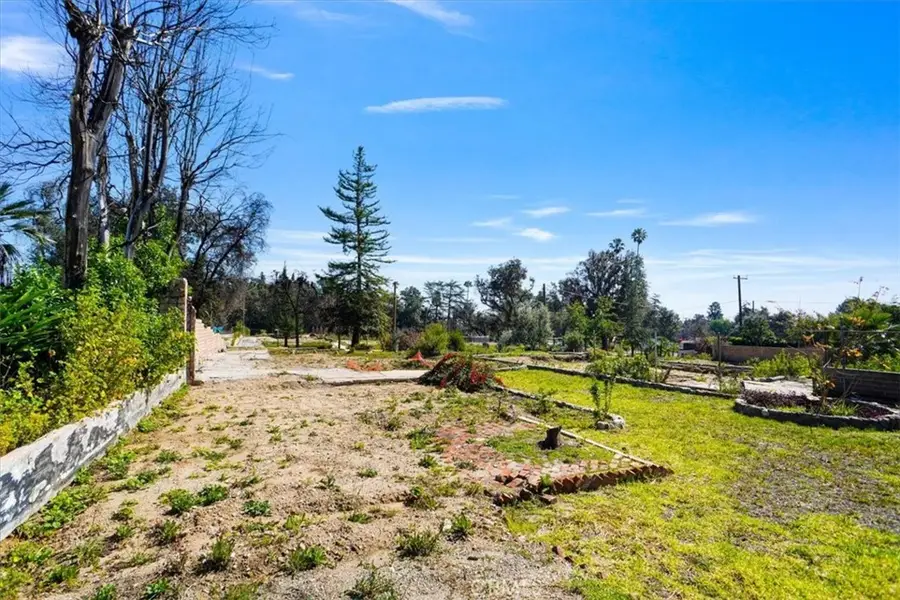 2641 Highview, Altadena, CA 91001 - #2