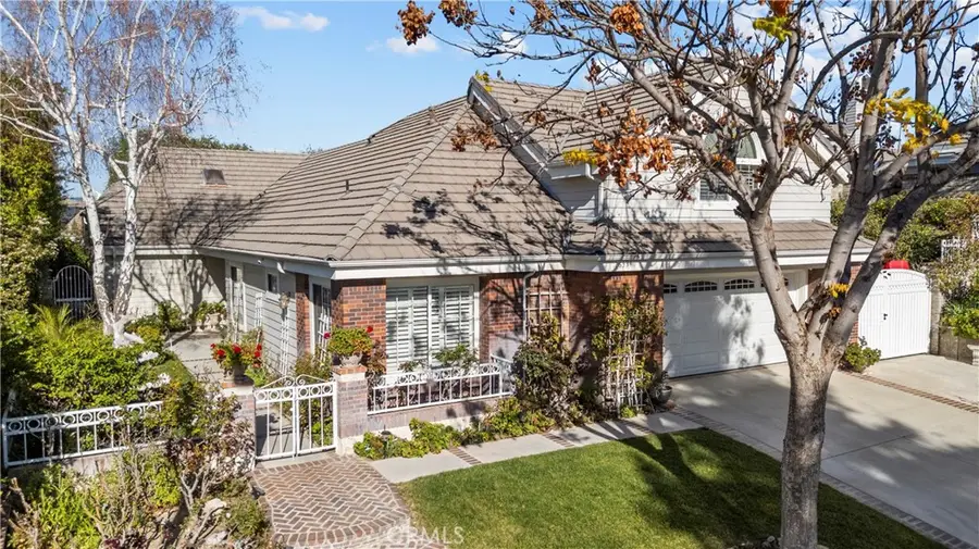 26334 Emerald Dove, Valencia, CA 91355 - #2