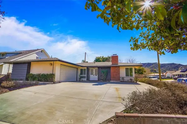 20810 Cedarfalls, Saugus, CA 91350