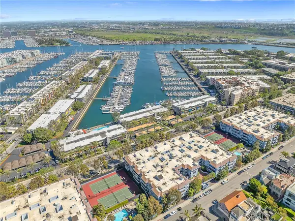 4600 Via Dolce #206, Marina Del Rey, CA 90292