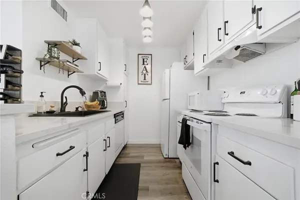 23515 Lyons #233, Valencia, CA 91355