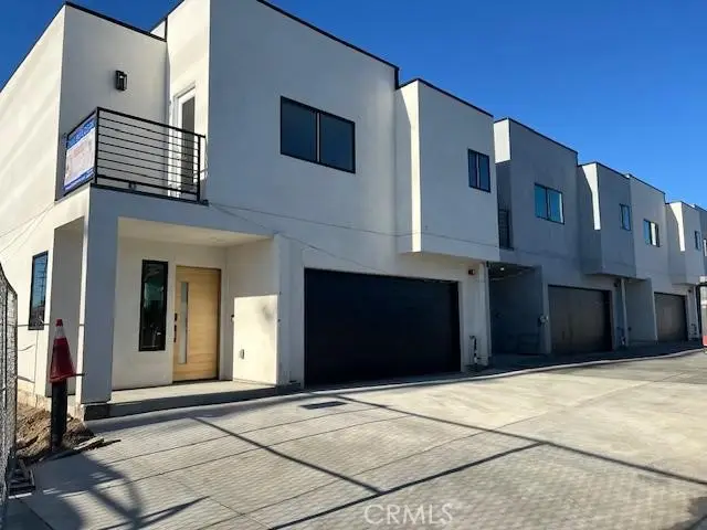 13369 W Celeste Parkway, Pacoima, CA 91331 - #2