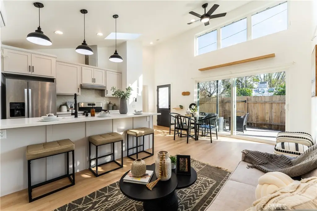 16122 San Fernando Mission Boulevard, Granada Hills, CA 91344 - #1