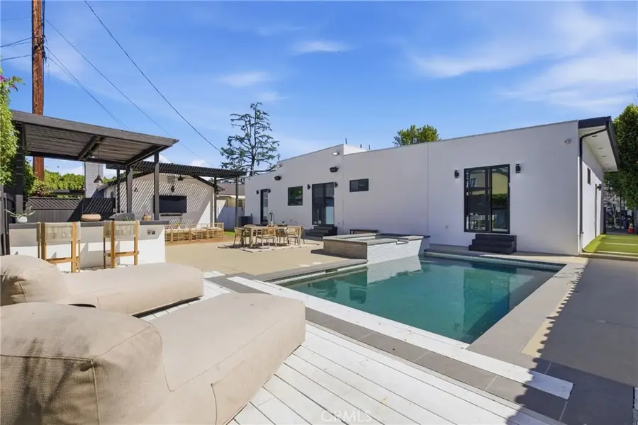 23143 Leonora, Woodland Hills, CA 91367 - #3