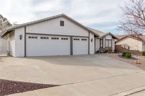 42307 61st St W, Quartz Hill, CA 93535