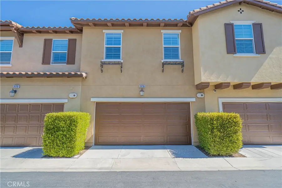 28706 Jardineras Dr, Valencia, CA 91354 - #3