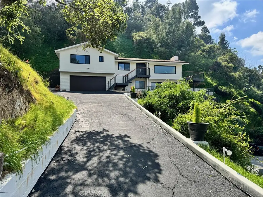 981 Glen Oaks, Pasadena, CA 91105 - #3