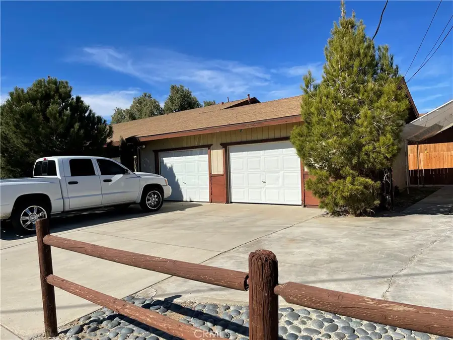 637 E Avenue K4, Lancaster, CA 93535 - #2
