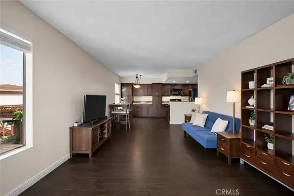 1517 E Garfield #53, Glendale, CA 91205