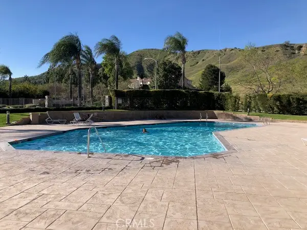 19736 Crystal Hills Ln, Porter Ranch, CA 91326