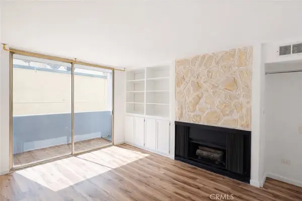 421 S La Fayette Park #404, Los Angeles, CA 90057