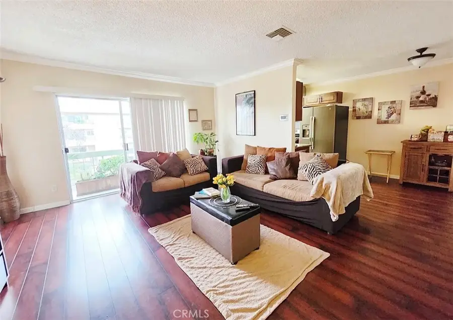 5055 Coldwater Canyon #205, Sherman Oaks, CA 91423 - #2