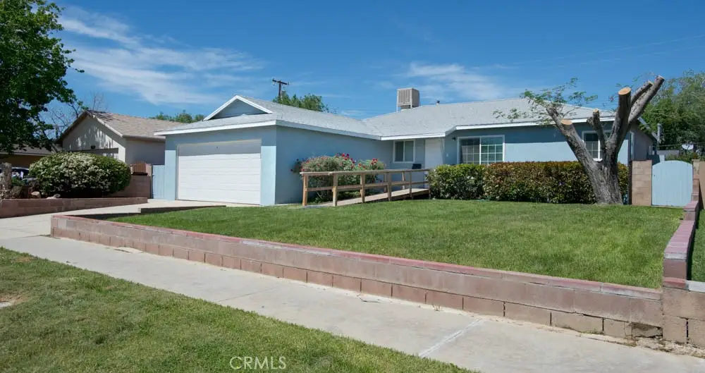 1015 W Avenue J7, Lancaster, CA 93534 - #1