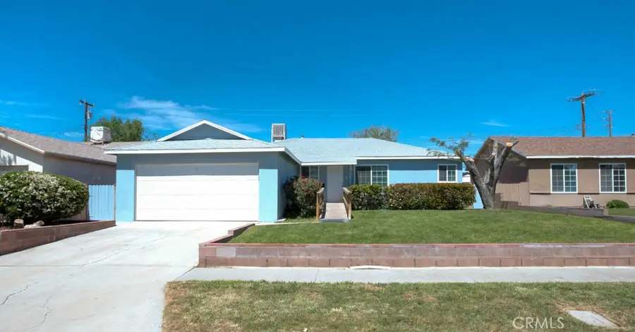 1015 W Avenue J7, Lancaster, CA 93534 - #2