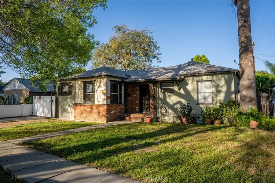 6941 Newcastle, Reseda, CA 91335 - #2