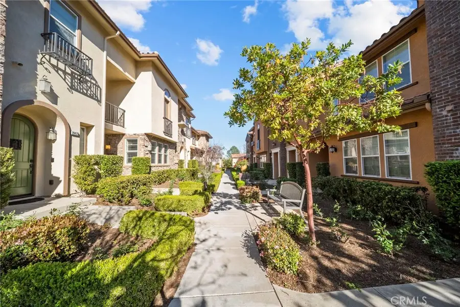 28472 Herrera, Valencia, CA 91354 - #2