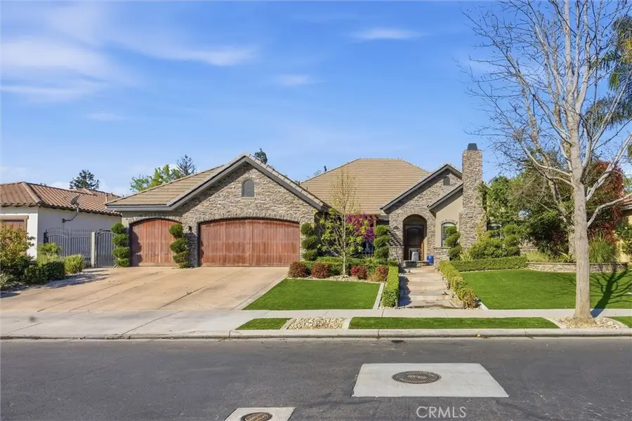 2103 Redmire St, Bakersfield, CA 93311 - #3