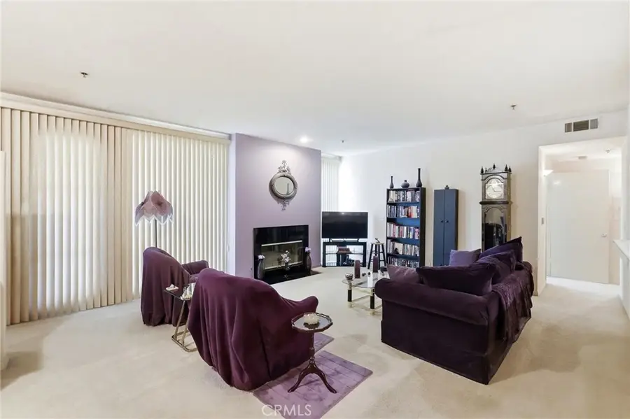 5350 White Oak Avenue #212, Encino, CA 91316 - #3